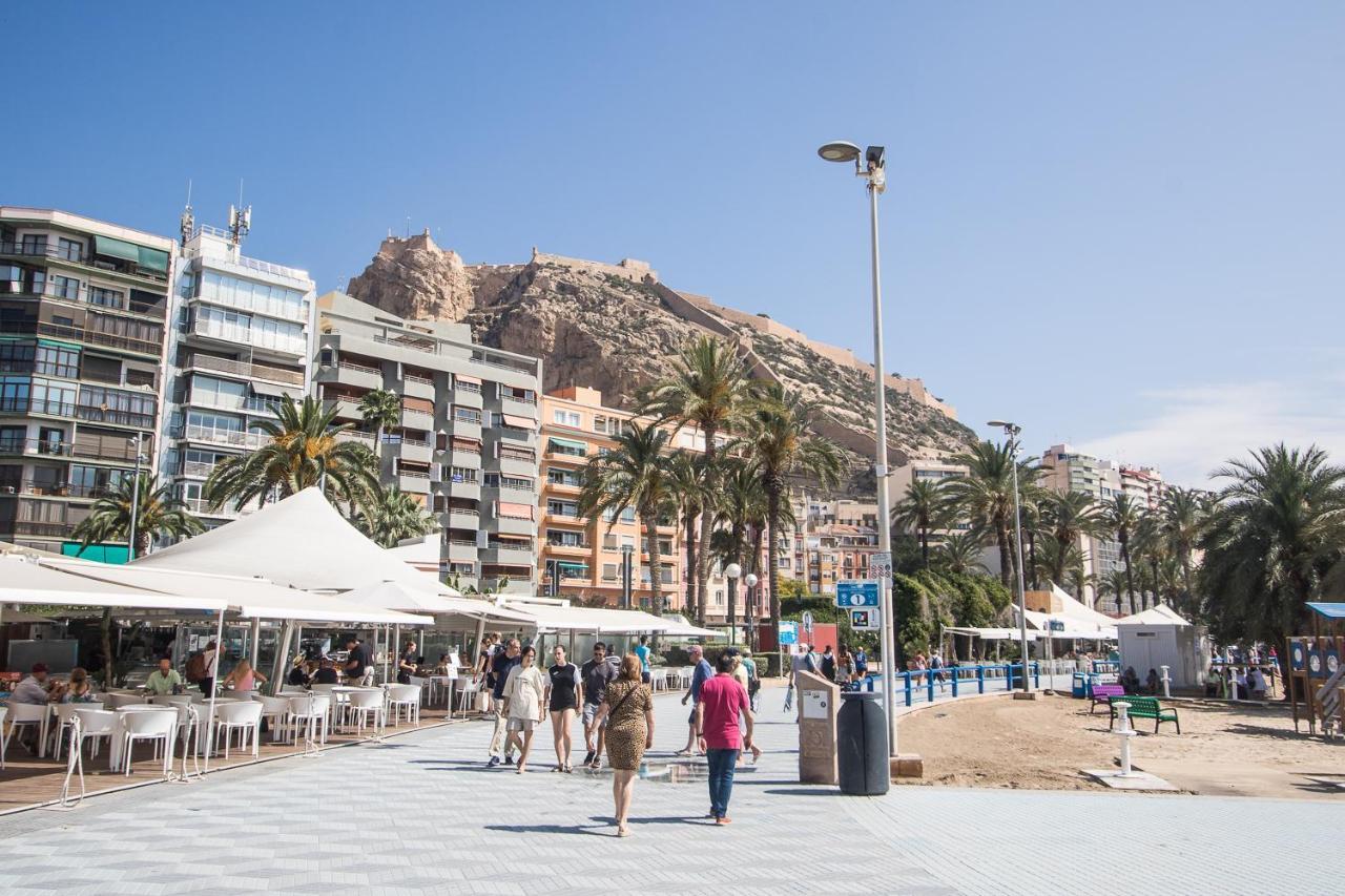 First Line Luxury Apartments Alicante Exteriör bild