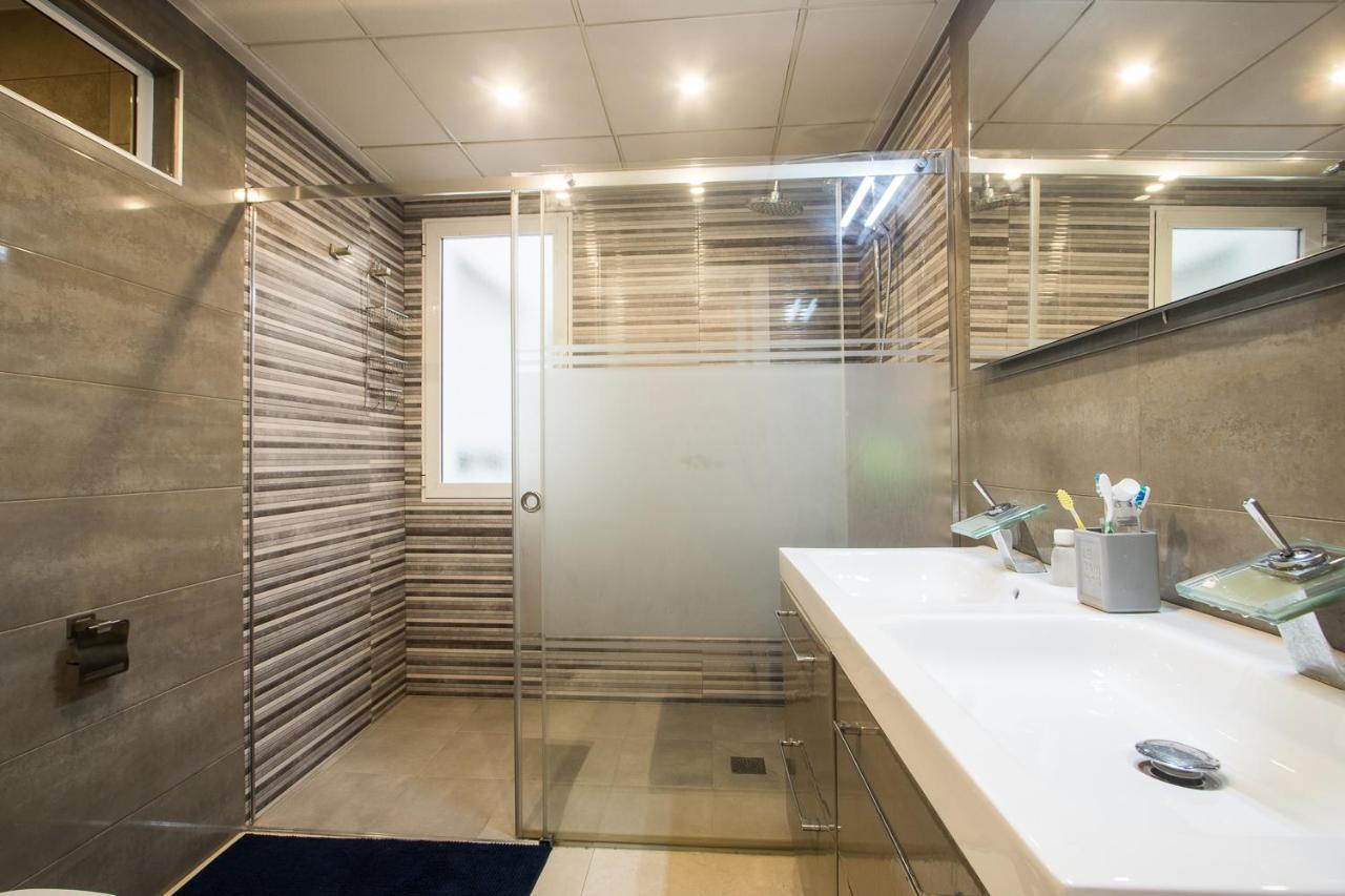 First Line Luxury Apartments Alicante Exteriör bild