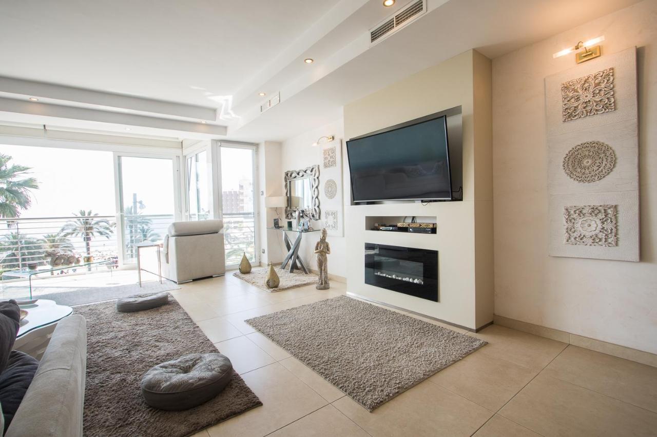 First Line Luxury Apartments Alicante Exteriör bild