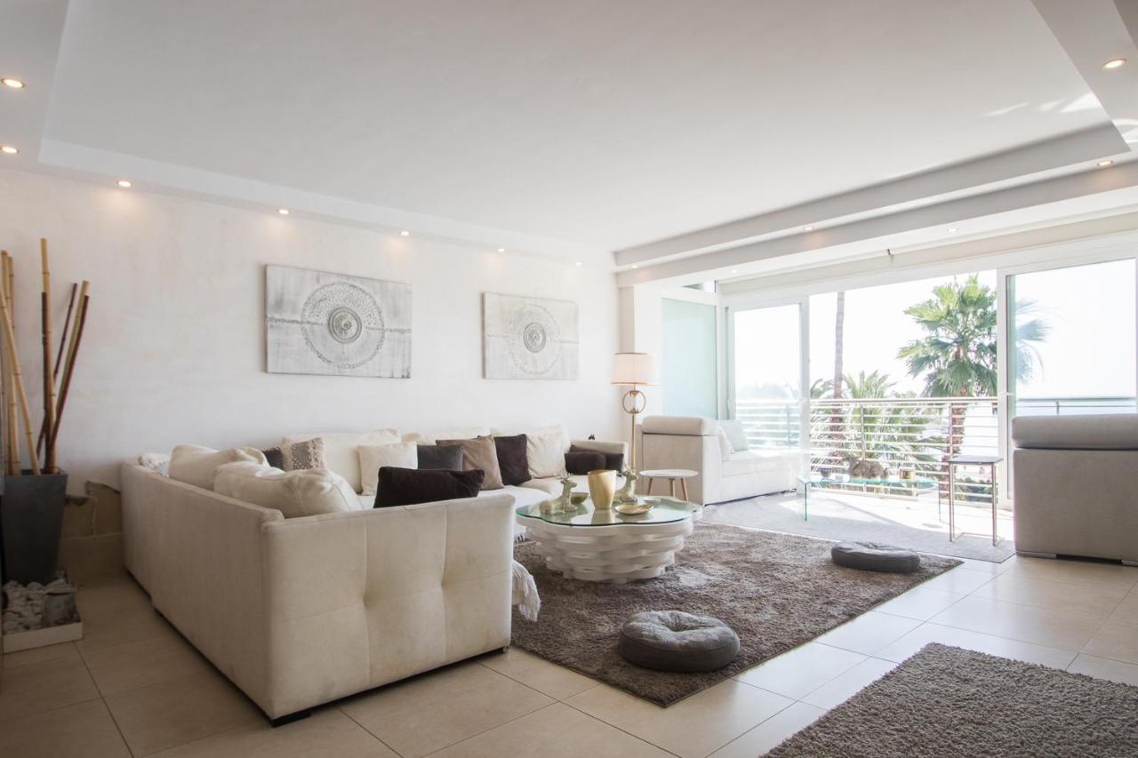 First Line Luxury Apartments Alicante Exteriör bild