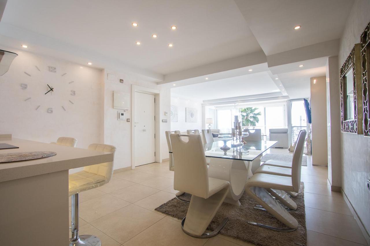 First Line Luxury Apartments Alicante Exteriör bild