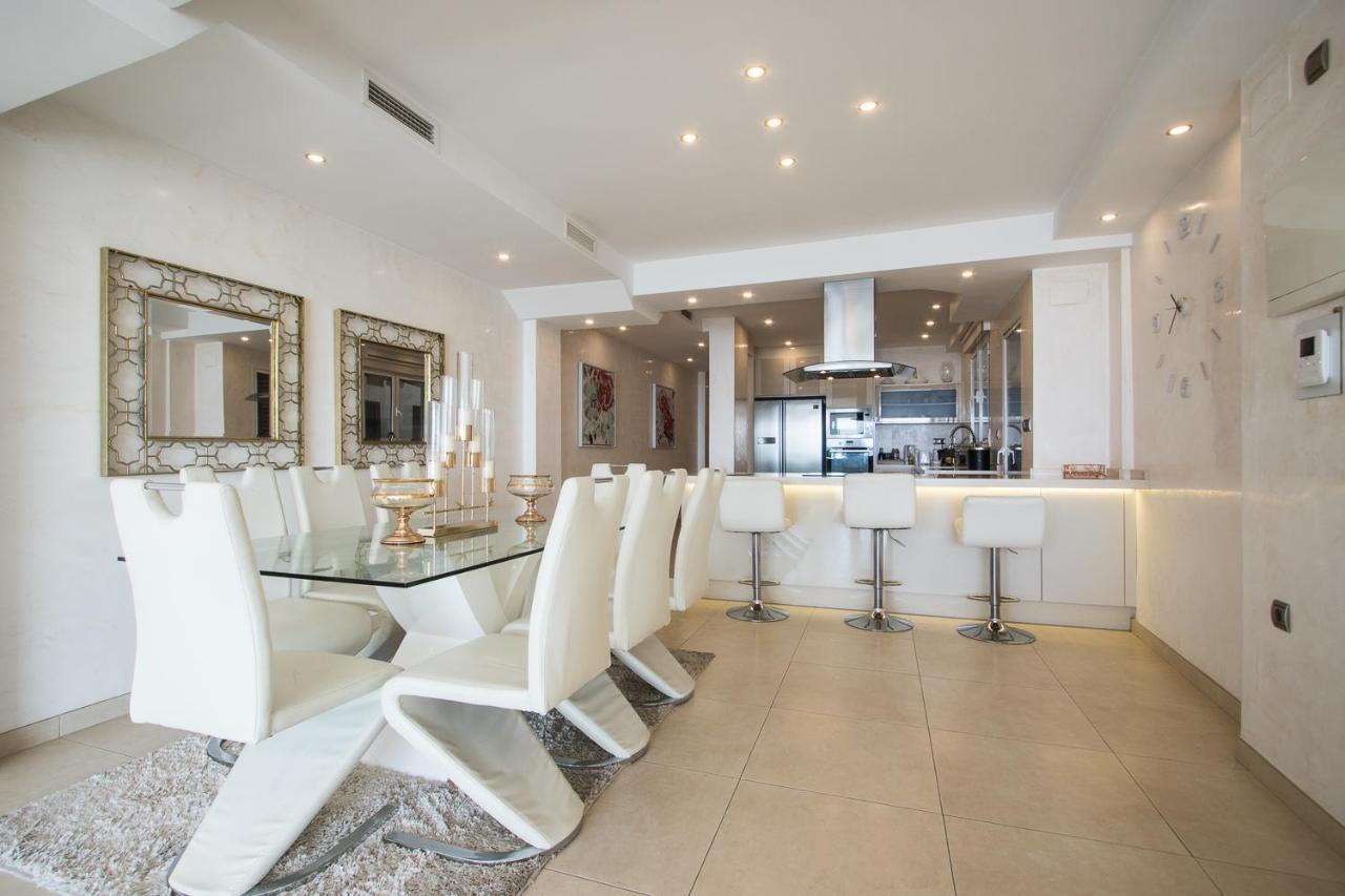 First Line Luxury Apartments Alicante Exteriör bild